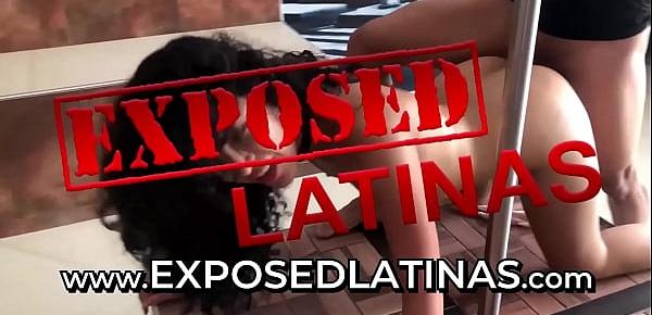  La sucia hijastra latina Betty La Ternurita se folla a su padrastro PORNO EN ESPAÑOL